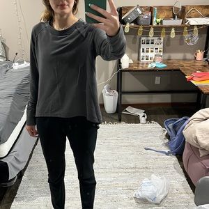 women’s gray sweatshirt